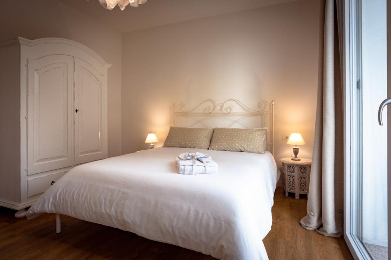 B&B Quattro Stagioni Charme And Wellness Besnate 外观 照片