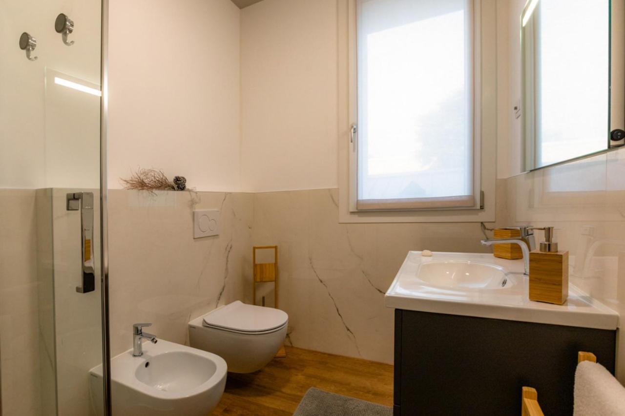 B&B Quattro Stagioni Charme And Wellness Besnate 外观 照片